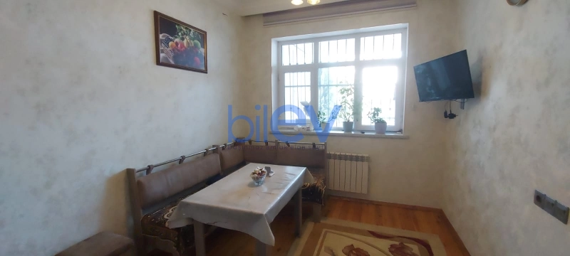 Satış 5 otaqlı Həyət evi  200m², Bakı