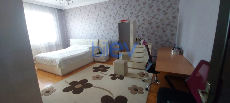 Satış 5 otaqlı Həyət evi  200m², Bakı