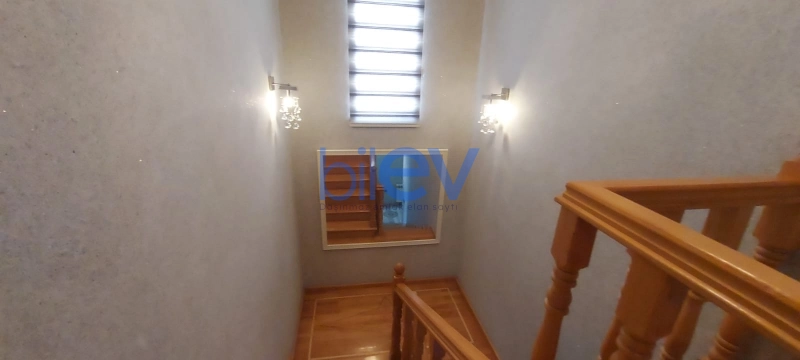 Satış 5 otaqlı Həyət evi  200m², Bakı