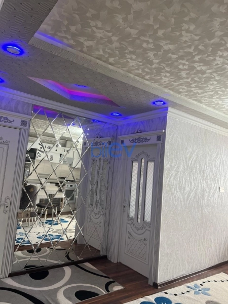 Satış 2 otaqlı Yeni Tikili bina evi  60m², Bakı