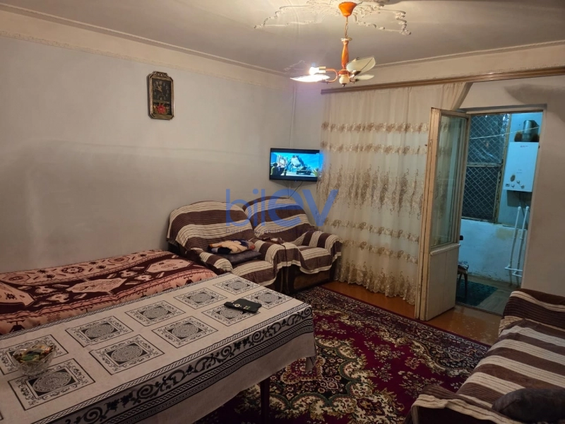Satış 3 otaqlı Köhnə Tikili bina evi  58m², Bakı