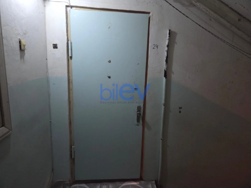 Satış 3 otaqlı Köhnə Tikili bina evi  58m², Bakı