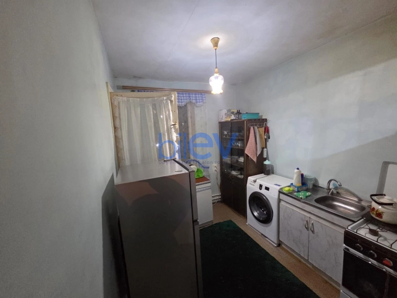 Satış 3 otaqlı Köhnə Tikili bina evi  58m², Bakı