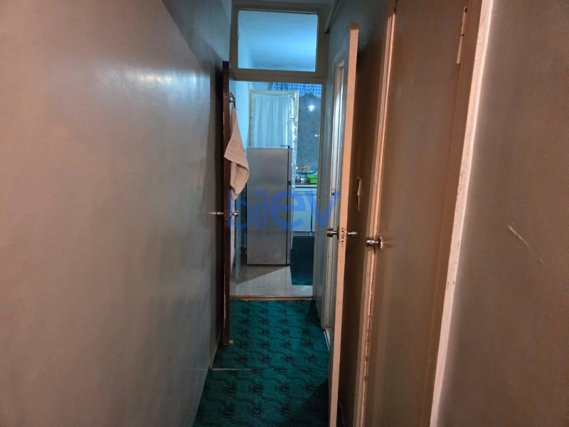 Satış 3 otaqlı Köhnə Tikili bina evi  58m², Bakı