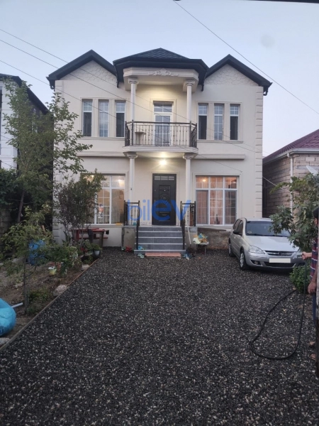 Satış 7 otaqlı Həyət evi  240m², Bakı