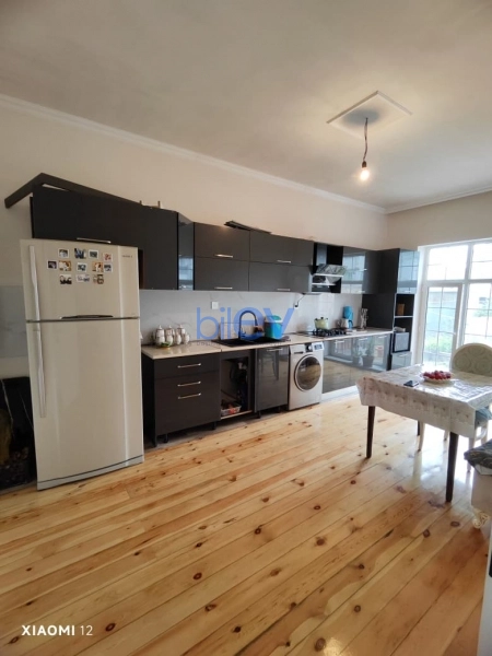 Satış 7 otaqlı Həyət evi  240m², Bakı