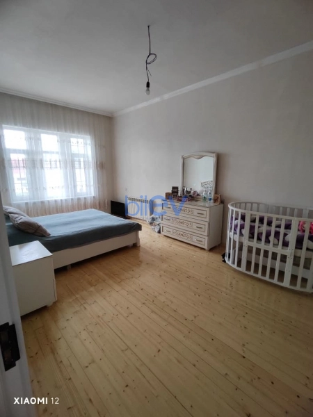 Satış 7 otaqlı Həyət evi  240m², Bakı