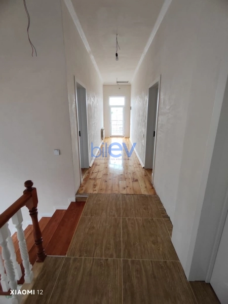 Satış 7 otaqlı Həyət evi  240m², Bakı