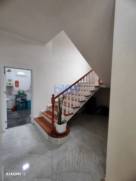 Satış 7 otaqlı Həyət evi  240m², Bakı