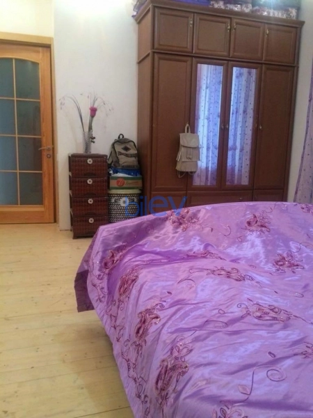 Satış 6 otaqlı Həyət evi  350m², Bakı