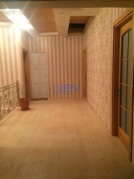 Satış 6 otaqlı Həyət evi  350m², Bakı