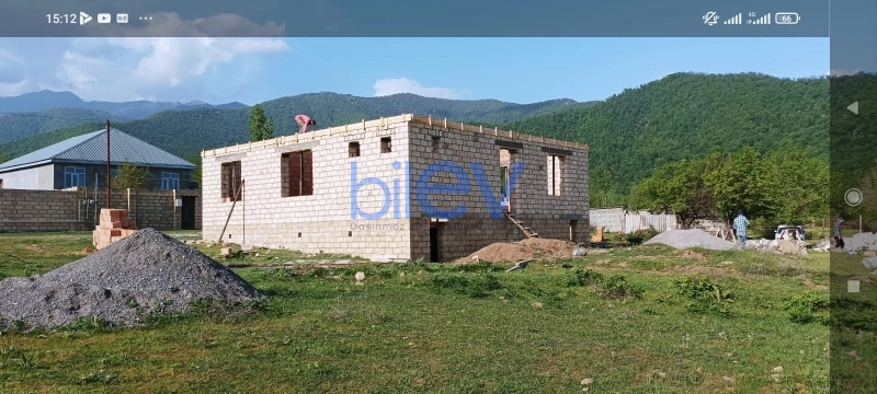 Satış 5 otaqlı Həyət evi  312m², Oğuz