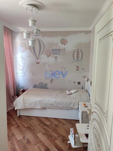 Satış 5 otaqlı Həyət evi  180m², Bakı