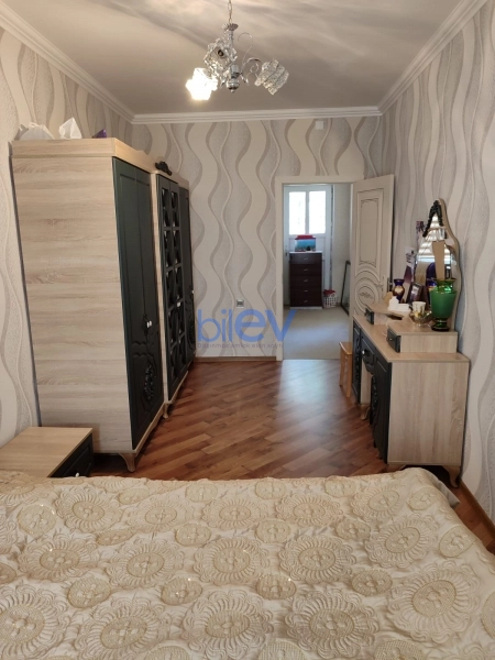 Satış 5 otaqlı Həyət evi  180m², Bakı