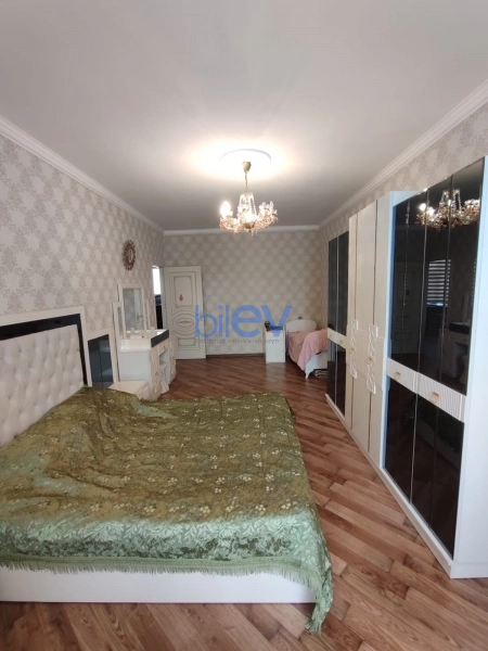 Satış 5 otaqlı Həyət evi  180m², Bakı