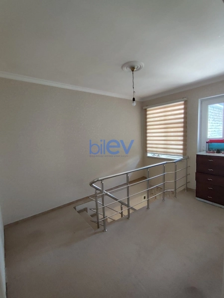 Satış 5 otaqlı Həyət evi  180m², Bakı