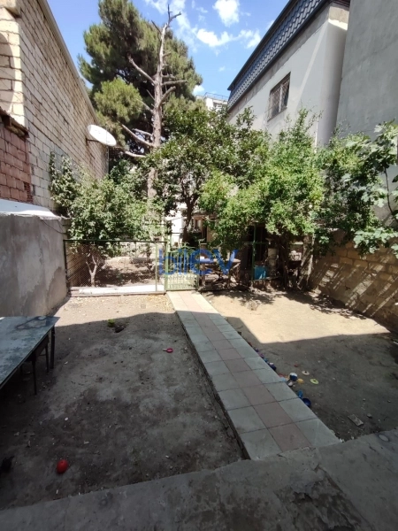Satış 5 otaqlı Həyət evi  180m², Bakı