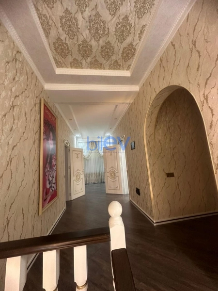 Satış 7 otaqlı Həyət evi  450m², Bakı