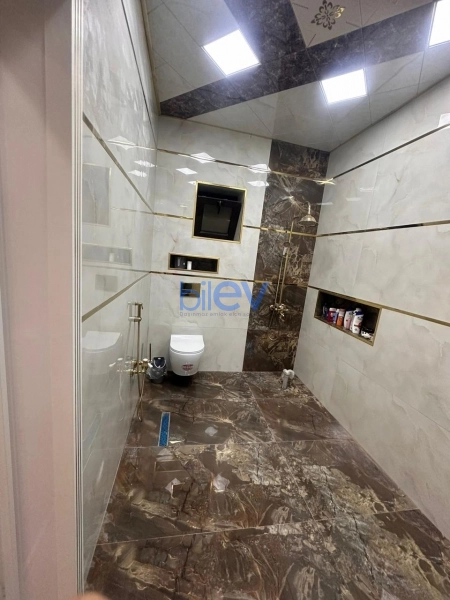 Satış 7 otaqlı Həyət evi  450m², Bakı