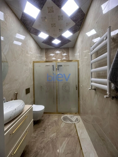 Satış 7 otaqlı Həyət evi  450m², Bakı