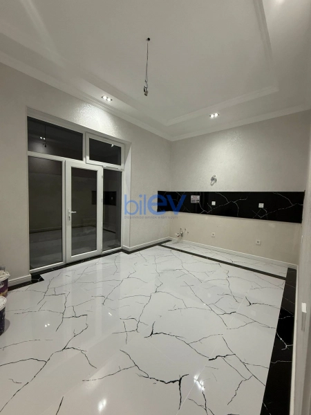 Satış 6 otaqlı Həyət evi  250m², Bakı