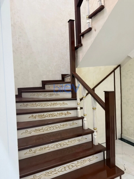 Satış 6 otaqlı Həyət evi  250m², Bakı