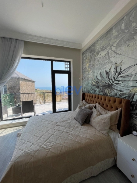 Satış 6 otaqlı Həyət evi  400m², Bakı