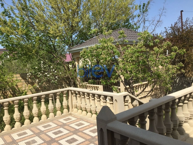 Satış 5 otaqlı Həyət evi  260m², Bakı