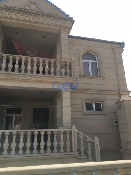 Satış 5 otaqlı Həyət evi  260m², Bakı
