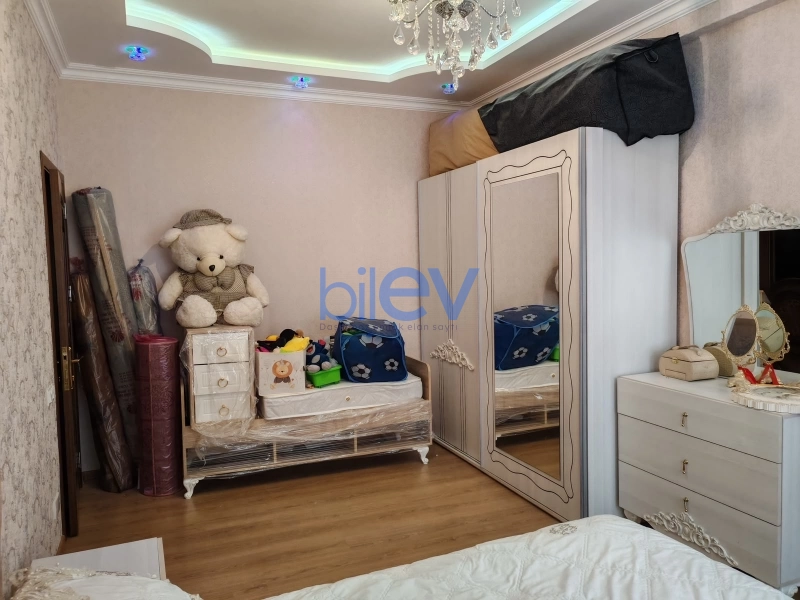 Satış 2 otaqlı Yeni Tikili bina evi  70m², Bakı