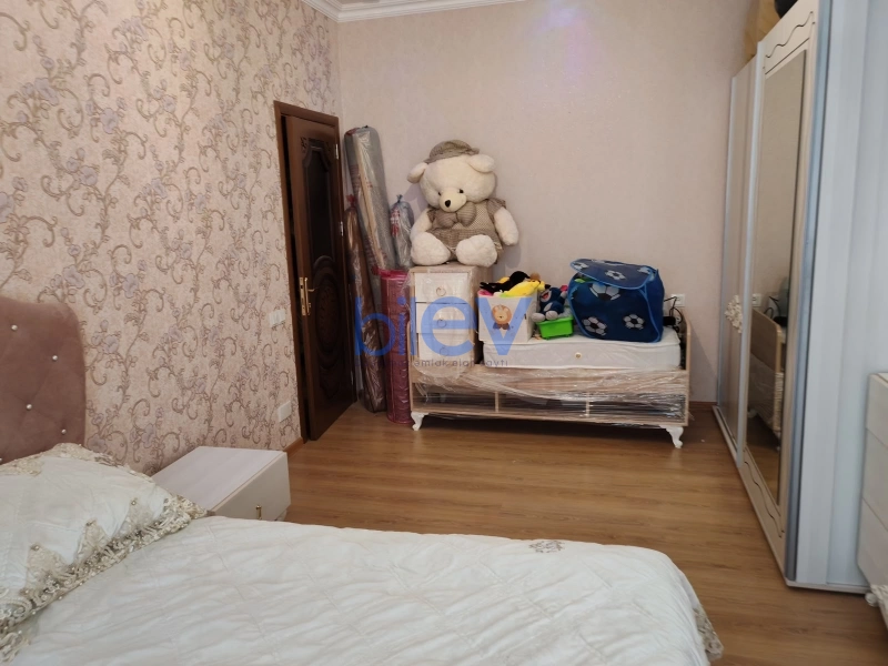 Satış 2 otaqlı Yeni Tikili bina evi  70m², Bakı