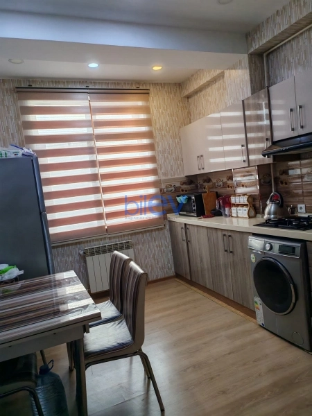 Satış 2 otaqlı Yeni Tikili bina evi  70m², Bakı