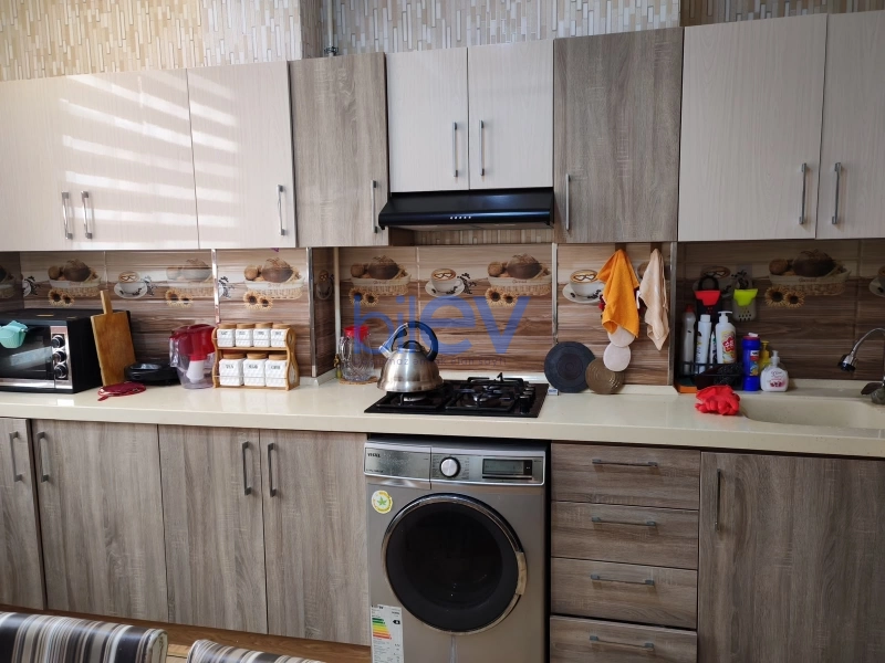 Satış 2 otaqlı Yeni Tikili bina evi  70m², Bakı