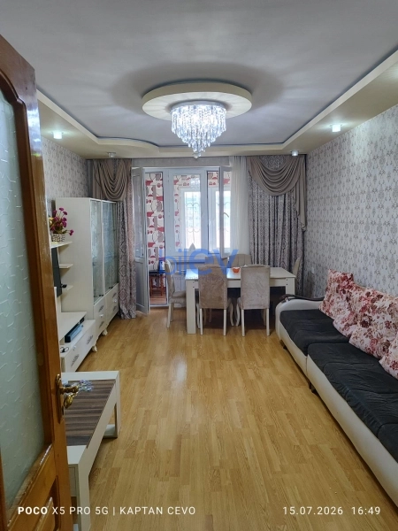 Satış 3 otaqlı Köhnə Tikili bina evi  86m², Bakı