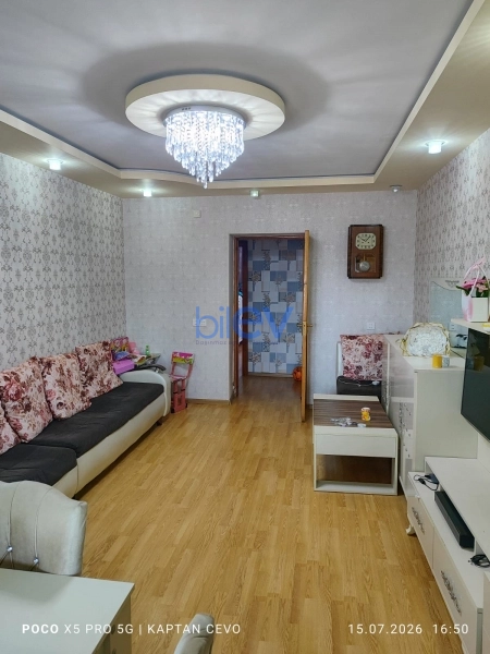 Satış 3 otaqlı Köhnə Tikili bina evi  86m², Bakı