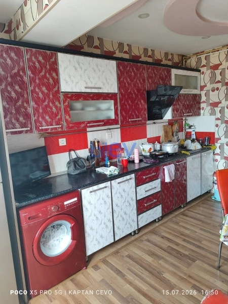 Satış 3 otaqlı Köhnə Tikili bina evi  86m², Bakı