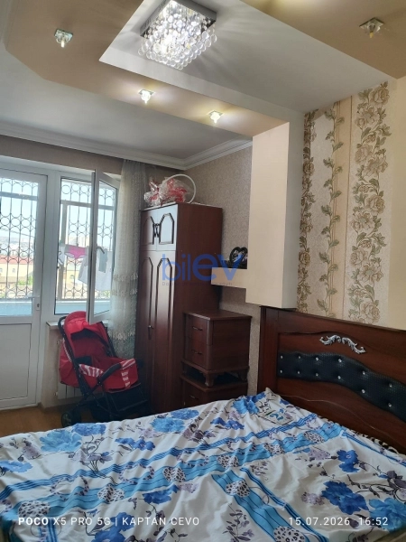 Satış 3 otaqlı Köhnə Tikili bina evi  86m², Bakı