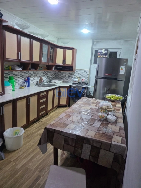 Satış 2 otaqlı Yeni Tikili bina evi  70m², Bakı