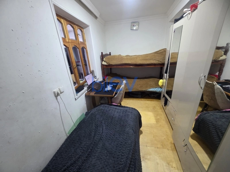 Satış 2 otaqlı Yeni Tikili bina evi  70m², Bakı