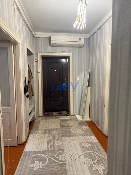 Satış 4 otaqlı Köhnə Tikili bina evi  80m², Bakı