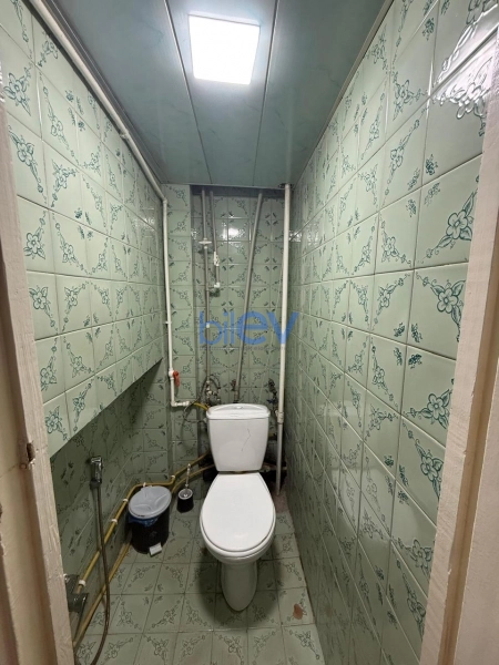 Satış 4 otaqlı Köhnə Tikili bina evi  80m², Bakı