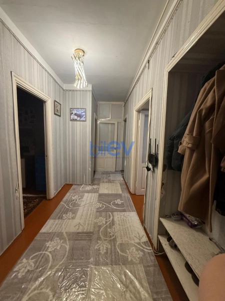 Satış 4 otaqlı Köhnə Tikili bina evi  80m², Bakı