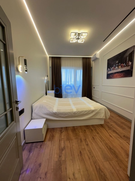 Satış 3 otaqlı Yeni Tikili bina evi  113m², Bakı