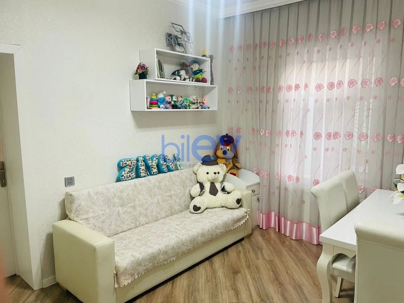 Satış 4 otaqlı Həyət evi  130m², Bakı