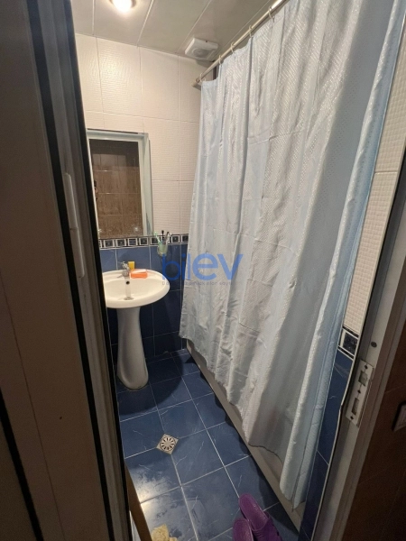 Satış 3 otaqlı Köhnə Tikili bina evi  110m², Bakı
