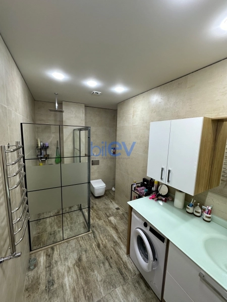 Satış 3 otaqlı Yeni Tikili bina evi  113m², Bakı