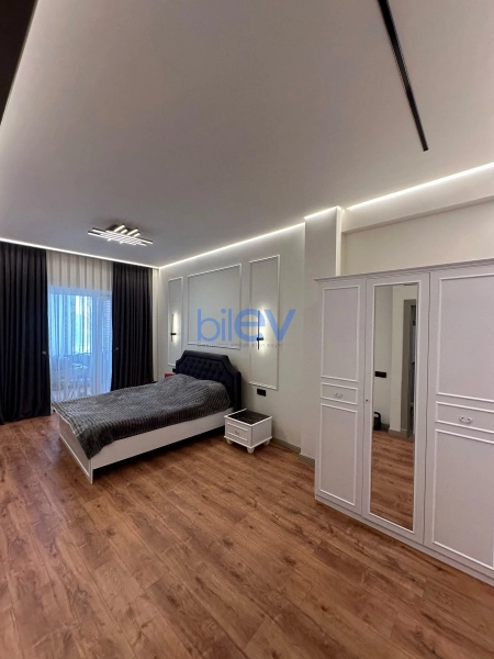 Satış 3 otaqlı Yeni Tikili bina evi  113m², Bakı