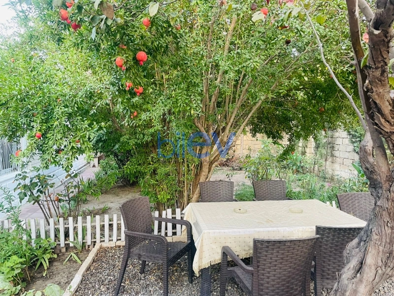 Satış 4 otaqlı Həyət evi  130m², Bakı
