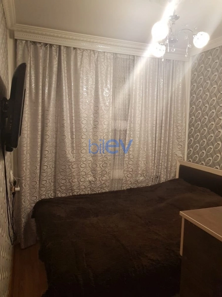 Satış 3 otaqlı Köhnə Tikili bina evi  60m², Bakı