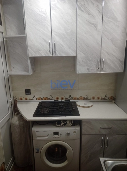 Aylıq Kirayə 1 otaqlı Köhnə Tikili bina evi  35m², Bakı